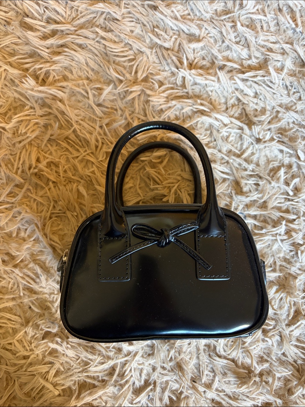 Sandy Liang Secure Bag (black)